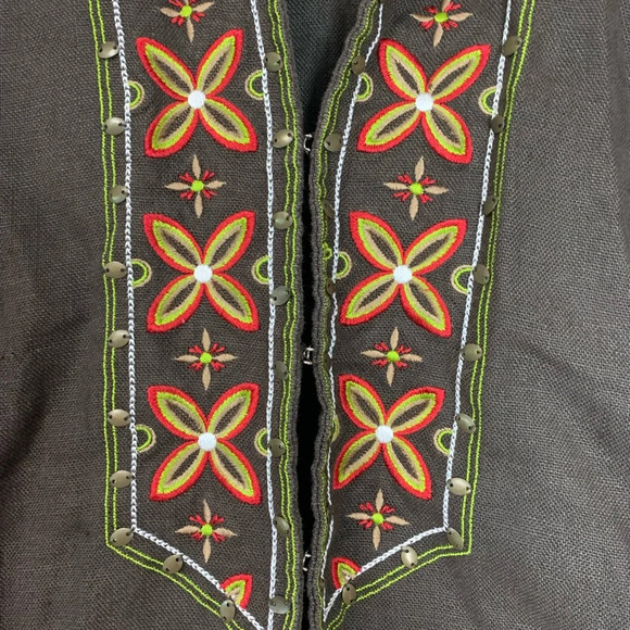 Chico’s 100% Linen Bohemian Sleeveless Blouse Vest Floral Embroidered Brown Sz 1 - Picture 7 of 8